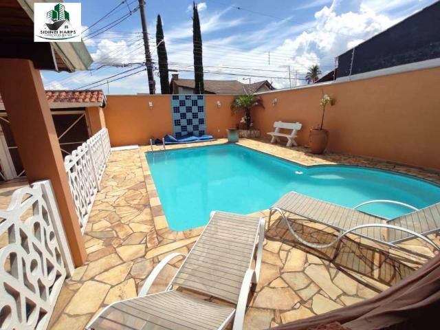 Casa / Sobrado para Venda em Bragança Paulista/SP Bom Retiro 3 Quartos