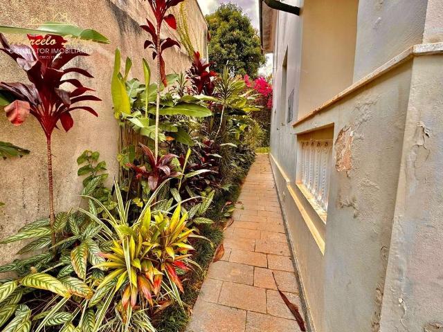 Casa / Sobrado para Venda em Bragança Paulista/SP Centro 4 Quartos