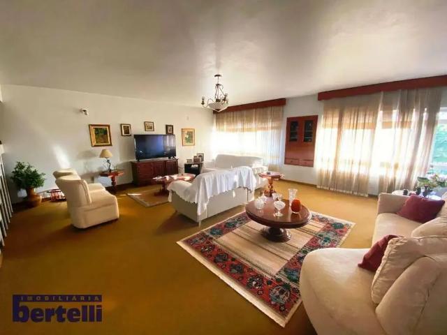 Casa / Sobrado para Venda em Bragança Paulista/SP Centro 3 Quartos