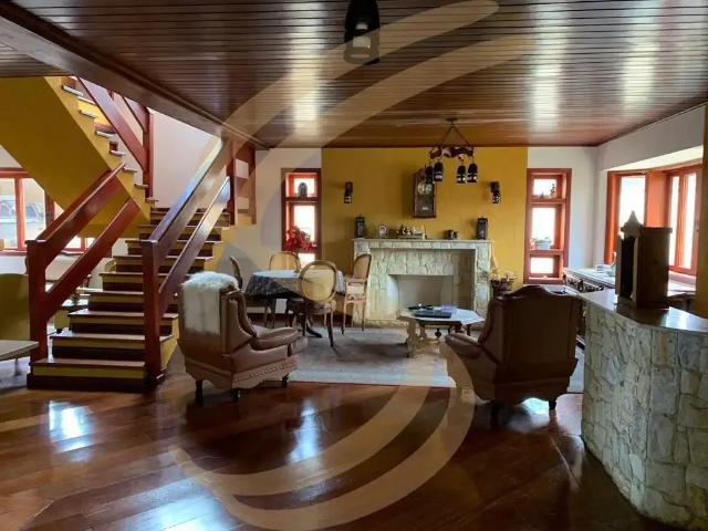 Casa / Sobrado para Venda em Bragança Paulista/SP Jardim América 4 Quartos