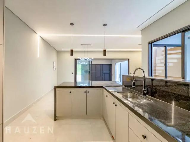 Casa / Sobrado para Venda em Bragança Paulista/SP Jardins 3 Quartos