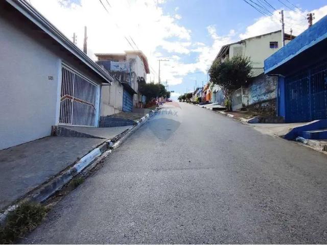 Casa / Sobrado para Venda em Bragança Paulista/SP Parque dos Estados 3 Quartos