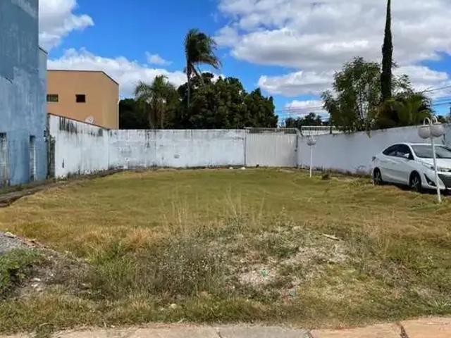 Casa / Sobrado para Venda em Brasília/DF Área de Desenvolvimento Econômico Águas Claras 3 Quartos