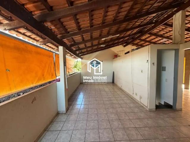 Casa / Sobrado para Venda em Brasília/DF Candangolândia 4 Quartos