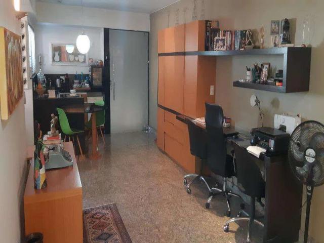 Casa / Sobrado para Venda em Brasília/DF Candangolândia 4 Quartos
