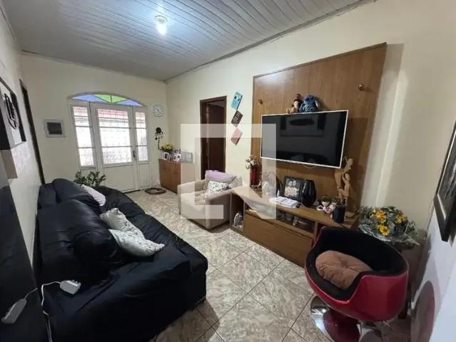 Casa / Sobrado para Venda em Brasília/DF Ceilândia 4 Quartos