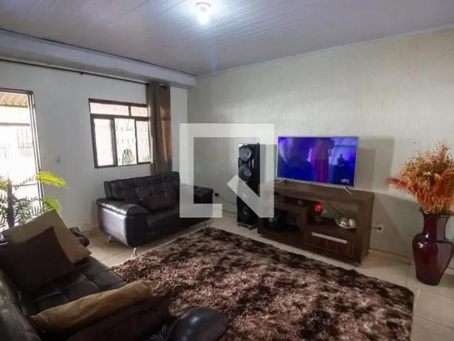 Casa / Sobrado para Venda em Brasília/DF Ceilândia 4 Quartos