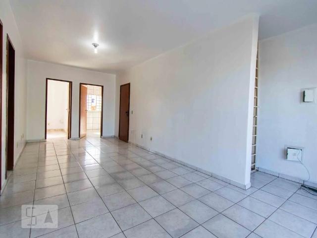 Casa / Sobrado para Venda em Brasília/DF Ceilândia 3 Quartos
