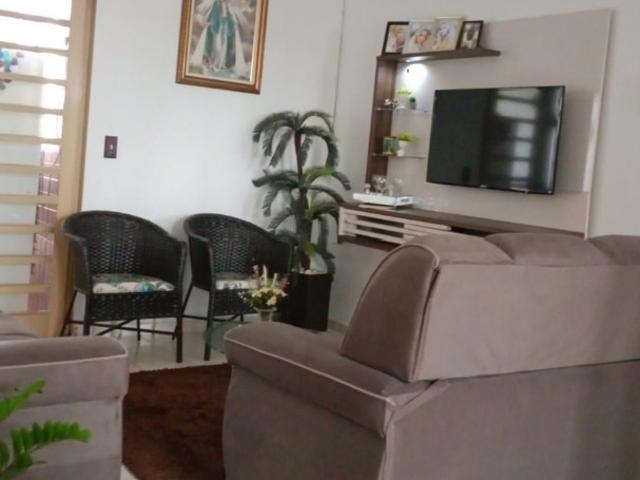 Casa / Sobrado para Venda em Brasília/DF Ceilândia Norte Ceilândia 6 Quartos