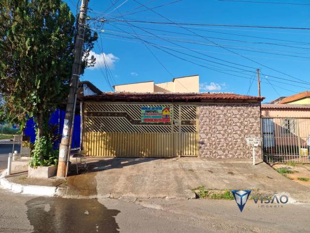 Casa / Sobrado para Venda em Brasília/DF Ceilândia Sul 5 Quartos