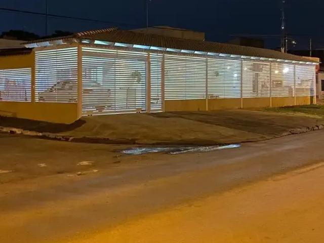 Casa / Sobrado para Venda em Brasília/DF Ceilândia Sul Ceilândia 3 Quartos