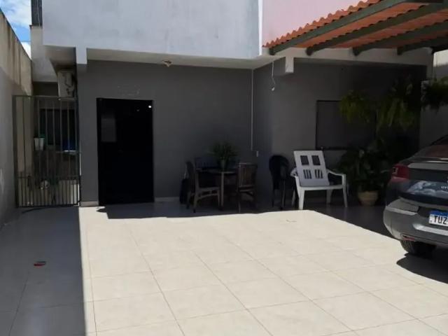 Casa / Sobrado para Venda em Brasília/DF Guará I 3 Quartos