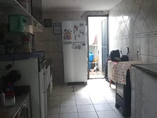 Casa / Sobrado para Venda em Brasília/DF Guará I 3 Quartos