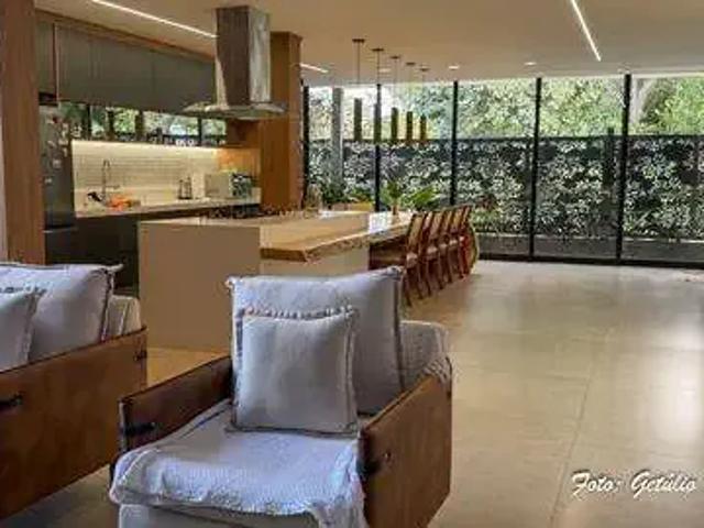 Casa / Sobrado para Venda em Brasília/DF Lago Sul 3 Quartos