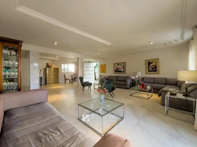 Casa / Sobrado para Venda em Brasília/DF Lago Sul 5 Quartos