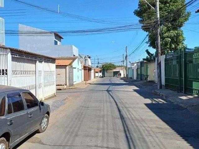 Casa / Sobrado para Venda em Brasília/DF Paranoá 3 Quartos
