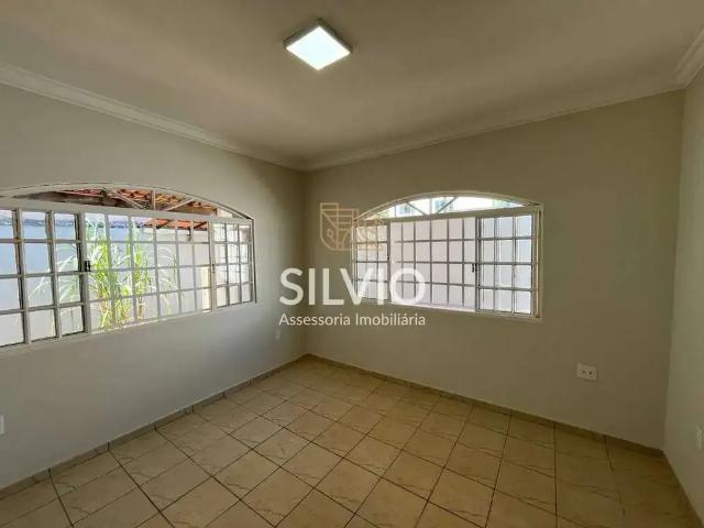 Casa / Sobrado para Venda em Brasília/DF Recanto das Emas 3 Quartos