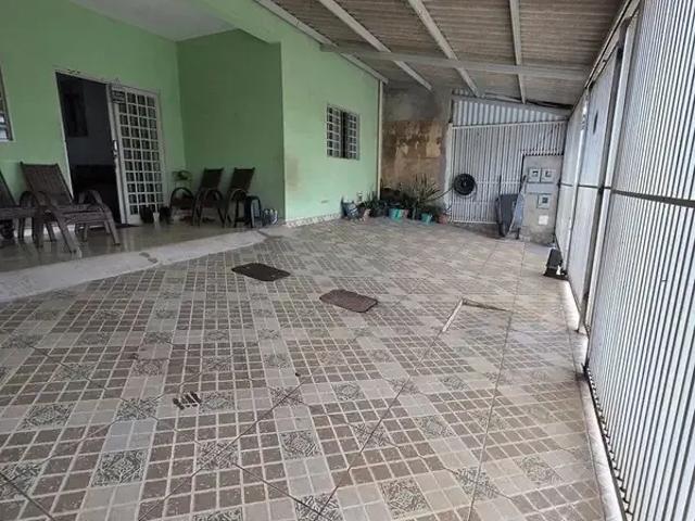 Casa / Sobrado para Venda em Brasília/DF Recanto das Emas 7 Quartos
