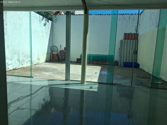 Casa / Sobrado para Venda em Brasília/DF Residencial Santos Dumont Santa Maria 3 Quartos