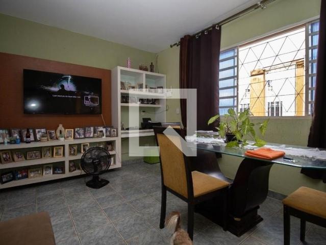 Casa / Sobrado para Venda em Brasília/DF São Sebastião 3 Quartos