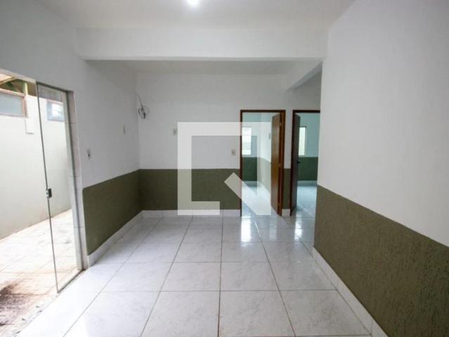 Casa / Sobrado para Venda em Brasília/DF Samambaia Sul Samambaia 3 Quartos