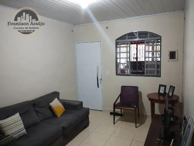 Casa / Sobrado para Venda em Brasília/DF Samambaia Sul Samambaia 3 Quartos