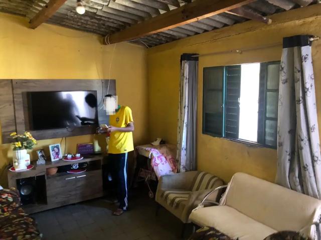 Casa / Sobrado para Venda em Brasília/DF Santa maria 3 Quartos