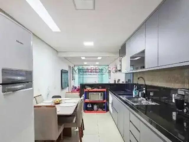 Casa / Sobrado para Venda em Brasília/DF Setor Oeste Gama 3 Quartos