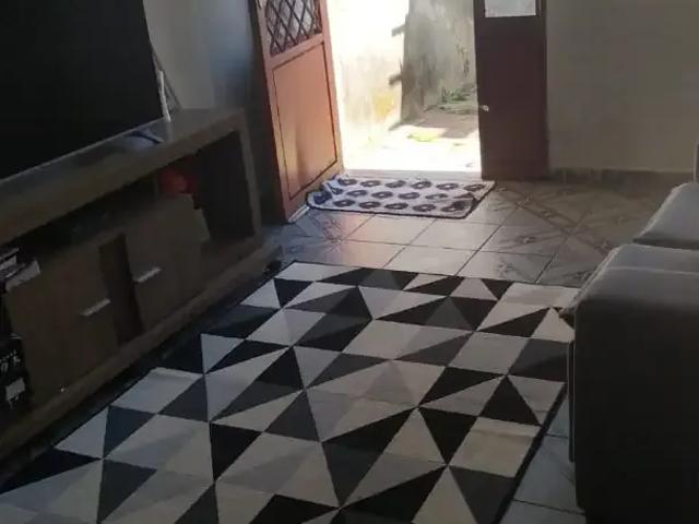 Casa / Sobrado para Venda em Brasília/DF Setor Central Gama 3 Quartos