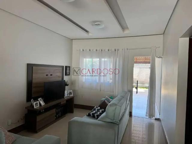 Casa / Sobrado para Venda em Brasília/DF Setor Central Vila Estrutural 3 Quartos