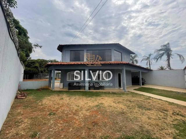 Casa / Sobrado para Venda em Brasília/DF Setor de Mansões de Sobradinho 4 Quartos