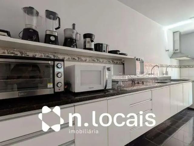 Casa / Sobrado para Venda em Brasília/DF Setor de Habitações Individuais Norte 4 Quartos