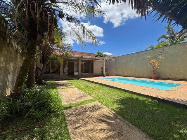 Casa / Sobrado para Venda em Brasília/DF Setor Habitacional Vicente Pires Trecho 1 3 Quartos