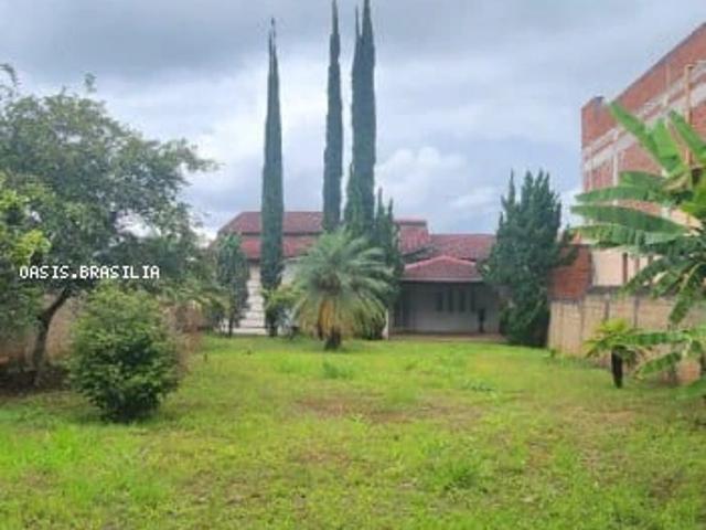 Casa / Sobrado para Venda em Brasília/DF Setor Habitacional Vicente Pires 4 Quartos