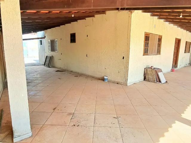Casa / Sobrado para Venda em Brasília/DF Setor Habitacional Arniqueira Águas Claras 3 Quartos