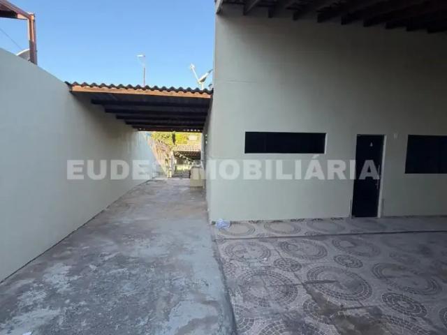 Casa / Sobrado para Venda em Brasília/DF Setor Leste Gama 3 Quartos