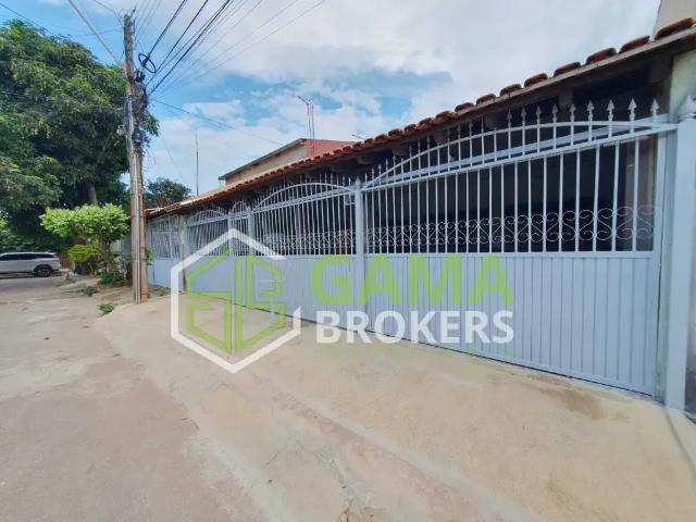 Casa / Sobrado para Venda em Brasília/DF Setor Leste Gama 3 Quartos