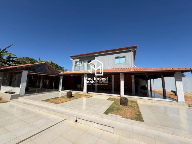 Casa / Sobrado para Venda em Brasília/DF Sobradinho 7 Quartos