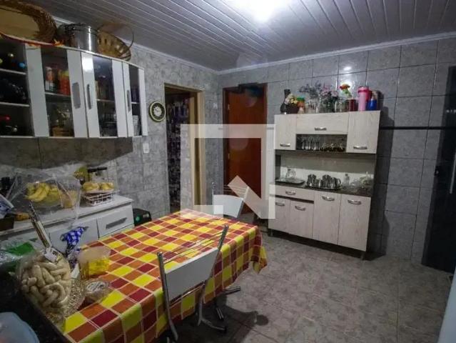 Casa / Sobrado para Venda em Brasília/DF Taguatinga 5 Quartos