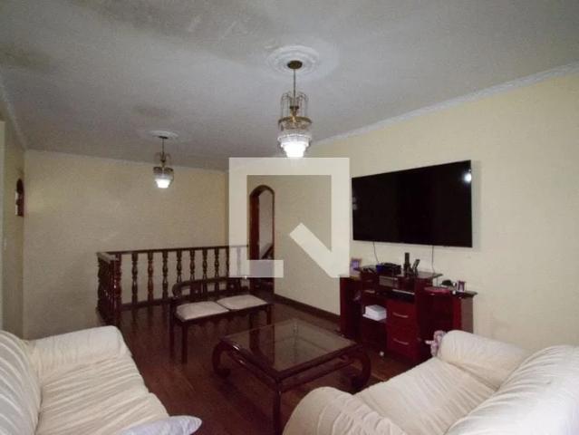 Casa / Sobrado para Venda em Brasília/DF Taguatinga 5 Quartos