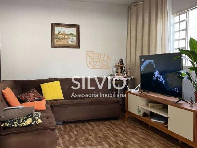 Casa / Sobrado para Venda em Brasília/DF Taguatinga Norte Taguatinga 6 Quartos