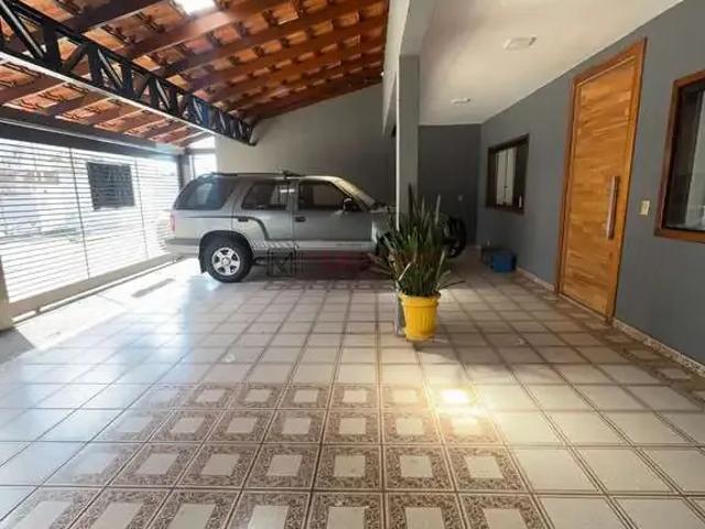 Casa / Sobrado para Venda em Brasília/DF Taguatinga Norte Taguatinga 12 Quartos