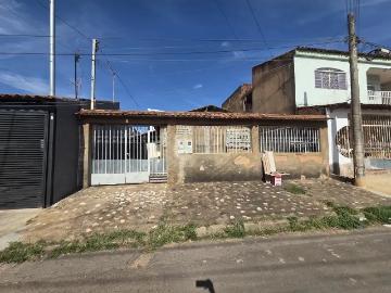 Casa / Sobrado para Venda em Brasília/DF Taguatinga Norte Taguatinga 2 Quartos