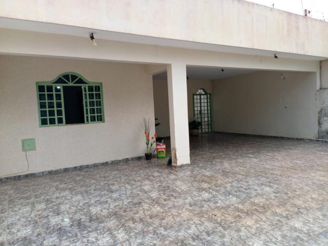 Casa / Sobrado para Venda em Brasília/DF Taguatinga Norte Taguatinga 3 Quartos
