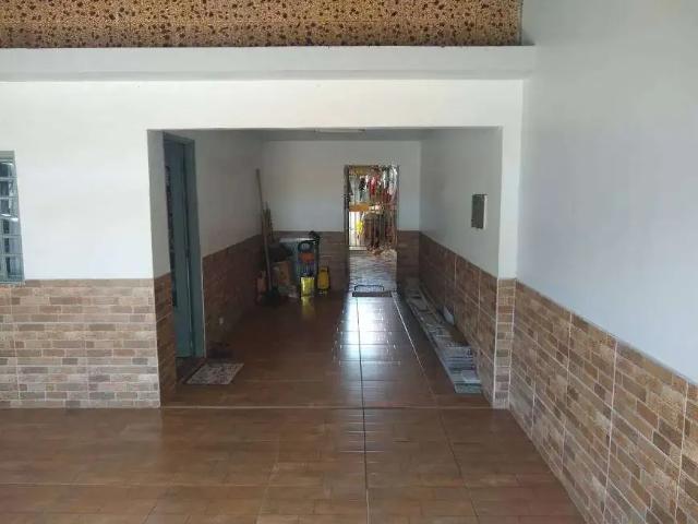 Casa / Sobrado para Venda em Brasília/DF Taguatinga Sul Taguatinga 5 Quartos