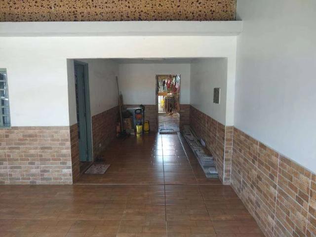 Casa / Sobrado para Venda em Brasília/DF Taguatinga Sul Taguatinga 5 Quartos