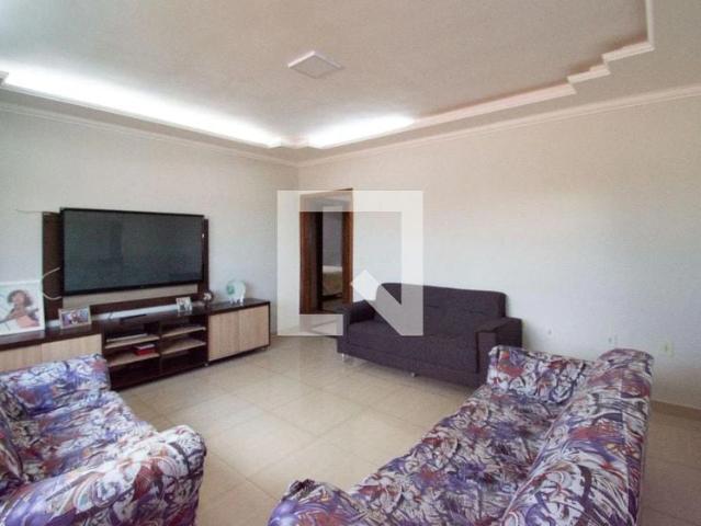 Casa / Sobrado para Venda em Brasília/DF Vicente Pires 4 Quartos