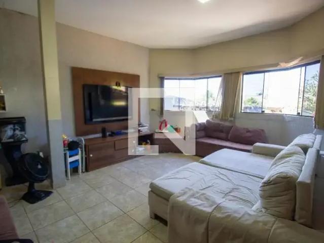Casa / Sobrado para Venda em Brasília/DF Vicente Pires 4 Quartos