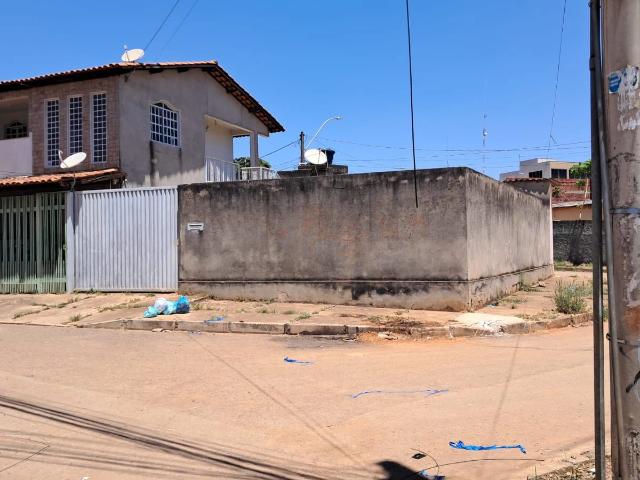 Casa / Sobrado para Venda em Brasília/DF Vila São José São Sebastião 3 Quartos