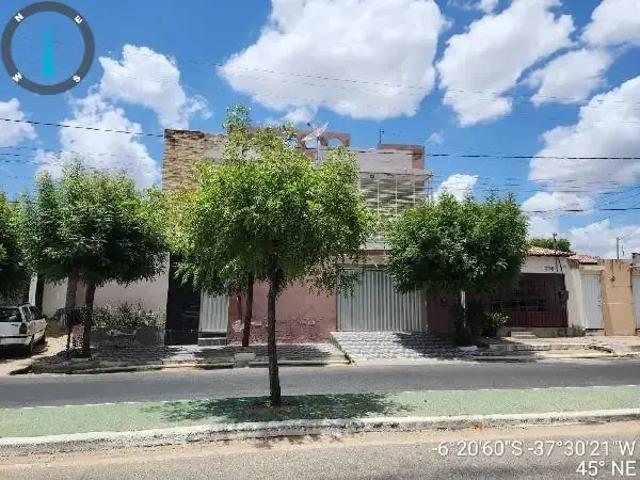 Casa / Sobrado para Venda em Brejo do Cruz/PB Centro 3 Quartos